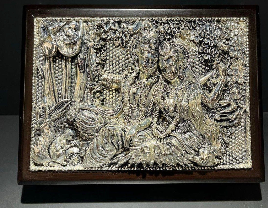 Radha Krishna Dry Fruit Box